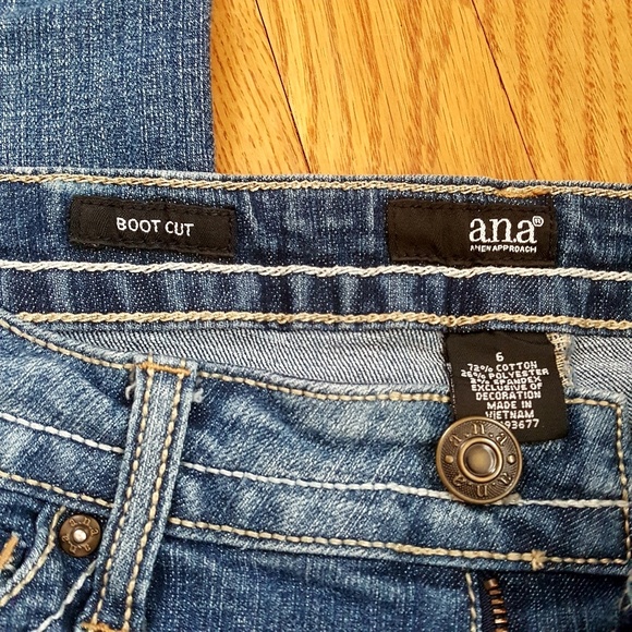 a.n.a Jeans Boot Cut Blue Size 6 - Picture 2 of 6